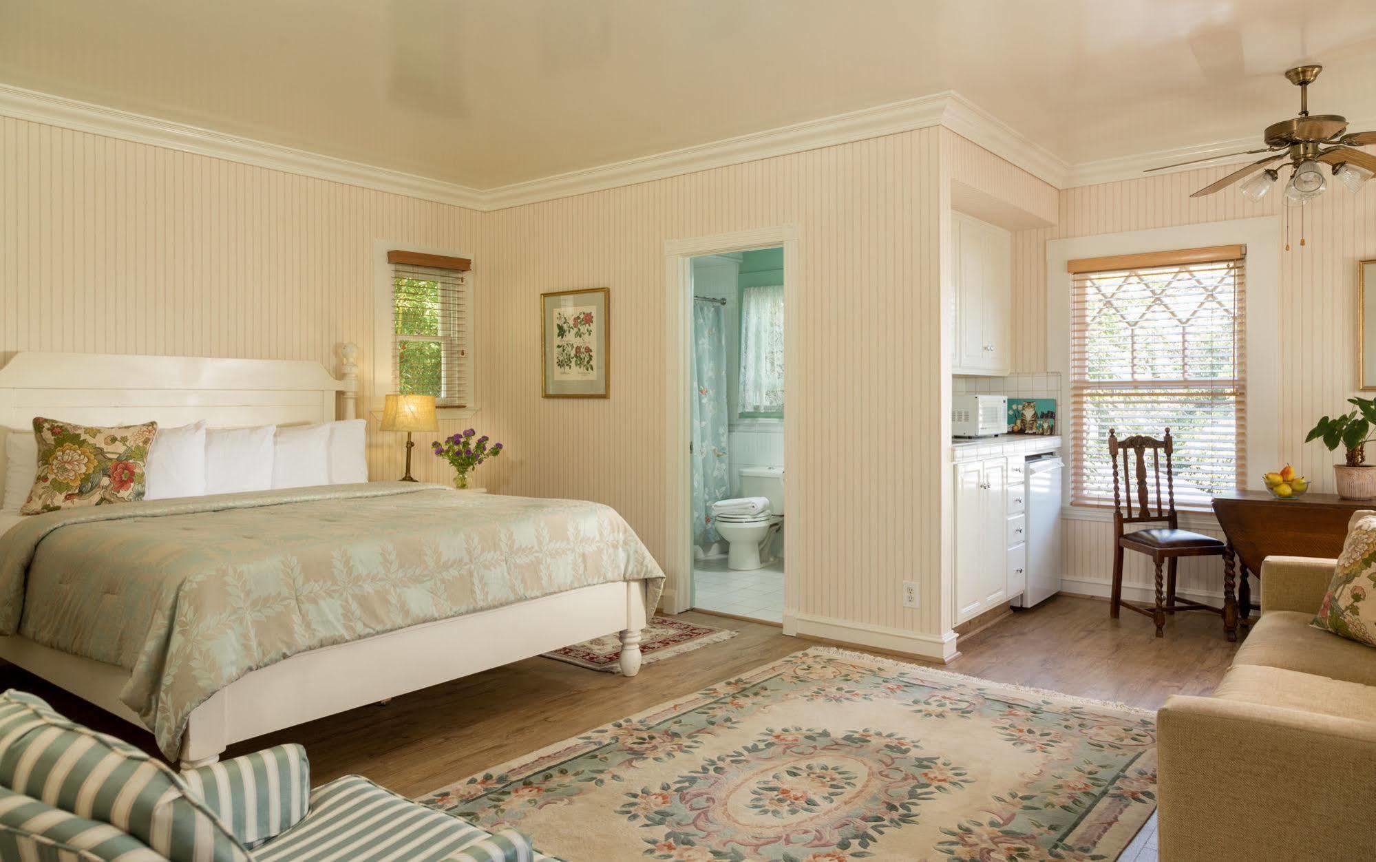 Cheshire Cat Inn & Cottages Santa Barbara Exterior foto